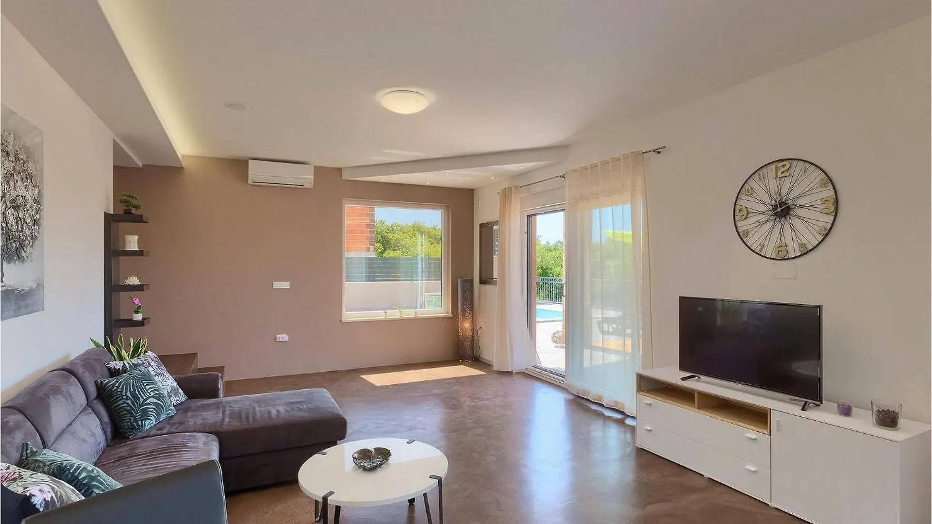 Villa Gloria Pula 0*,  Kroatië